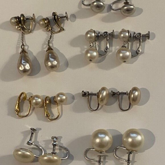 Vintage Faux Pearl Earring Lot 12 Pairs. Clip ons. - Picture 2 of 5